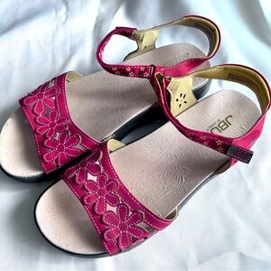 JBU by Jambu Wildflower Womens Red Floral Strappy Sandals Open Toe 9M
